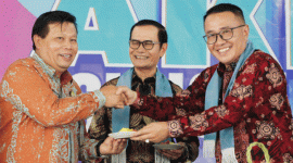 Foto : Wako Alfin Hadiri reuni SMP Negeri 1 Sungai Penuh (Dok : Diskominfosta Sungai Penuh)