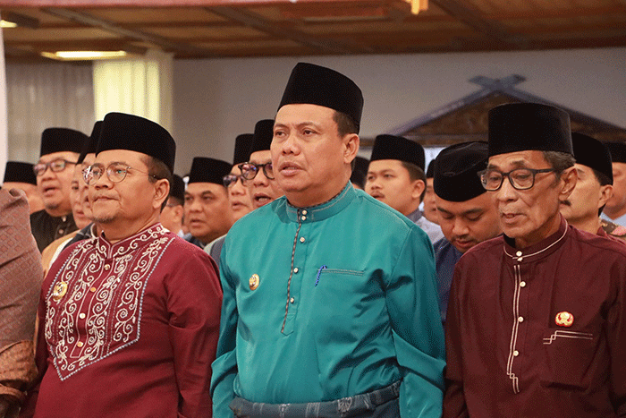 Foto : Wakil Bupati Tanjung Jabung Barat Katamso Hadir di Paripurna Hut Kabupaten Bungo Ke-60 ,Minggu 19 Oktober 2025 (Dok :Prokopim Tanjab Barat)