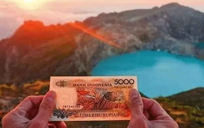 Foto : Danau Tiga Warna Kelimutu di NTT (Dok : Istimewa)