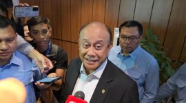 Foto : Kepala Badan Gizi Nasional (BGN) Prof. Dadan Hindayana menyampaikan bahwa Presiden Prabowo Subianto menilai kinerja seluruh kabinet dengan rata-rata nilai 8 dalam rapat paripurna setahun pemerintahan di Istana Negara, Senin  21 Oktober 2025  malam (Dok Tribunnews.com)