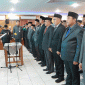 Foto : Sekretaris Daerah (Sekda) Tanjung Jabung Barat, Hermansyah, S.STP., M.M., melantik dan mengambil sumpah 52 pejabat administrator, pengawas, dan fungsional di lingkungan Pemerintah Kabupaten Tanjung Jabung Barat. Pelantikan berlangsung di Aula Pola Utama Kantor Bupati, Selasa 21 Oktober 2025 (Dok Prokopim Tanjung Jabung Barat)
