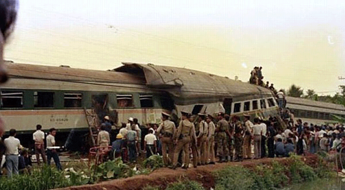 Foto :  19 Oktober Tragedi Bintaro hingga Lepasnya Timor Timor Dari Indonesia