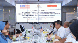 Foto : Suasana saat menerima kunjungan delegasi Akademi Kenegaraan Malaysia, di Kantor Kementerian PANRB, Jakarta, Jumat 24 Oktober 2025 ( Dok menpan.go.id)