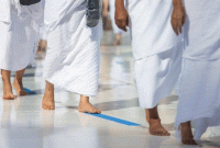 Foto : Ilustrasi umrah. Berikut tata cara daftar umrah mandiri lewat Nusuk Umrah yang sudah dilegalkan pemerintah Indonesia. (Doki: via REUTERS/Saudi Ministry of Media)

