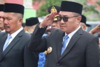 Foto : Wallikota Sungai Penuh,Alfin dan Buapti Kerinci Monadi Kompak Ziarah Ke Makam Pahlawan,Senin 10 November 2025 ( Sumber : Trendsatu)