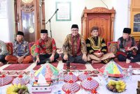 Foto : Alfin Menghadiri Prosesi Pengukuhan Ninik Mamak Dusun Empih