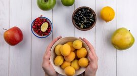 Foto : Ilustrasi Buah Yang Aman Untuk Penderita Deabetes (Sumber : Feepik)