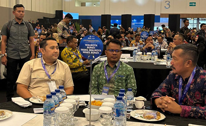 Foto : Bupati Merangin H.M Syukur (Sumber : Kominfo)