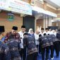 Foto : Wako Alfin Melepas Kafilah Kota Sungai Penuh Yang akan Mengikuti MTQ Ke-54 Tingkat Provinsi Jambi (Sumber : trendsatu.com)