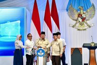 Foto : Presiden Prabowo Meluncurkan Program Digitalisasi Pembelajaran Nasional,Senin17 November 2025 (Sumber : BPMI)