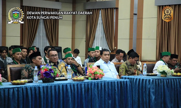 Foto : Ketua DPRD Hutri Randa Menghadiri Sidang Pleno I BADKO-HMI Jambi Periode 2024–2026