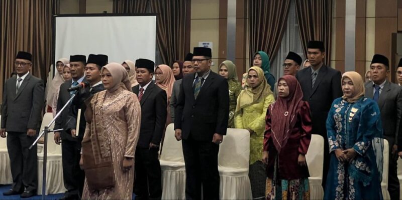 Foto : Pelantikan Pejabat Eselon II,III,IV Kota Sungai Penuh 