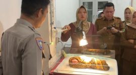 Penemuan Bayi Laki Laki di Mukai Tinggi