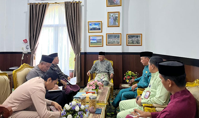 Wabup Merangin A Khafidh pimpin rapat penertiban Pasar Bawah Bangko