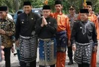 Menko Pangan Zulkifli Hasan bersama Bupati Merangin H M Syukur pada Paripurna HUT ke-76 Kabupaten Merangin