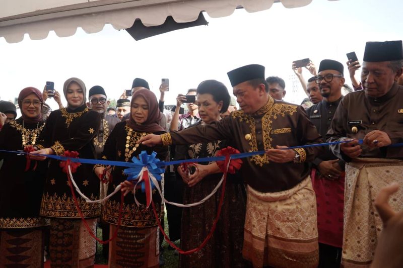 Gubernur Al Haris launching Jambi Elok Nian di Taman Mini Melayu Jambi