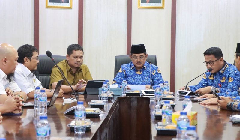 Rapat Pemkab Tanjab Barat bersama Dirjen Migas mengenai kuota 6.661 sambungan Jargas