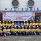 Siswa SMK mengikuti Lomba Kompetensi Siswa Teknik Alat Berat yang diselenggarakan PT United Tractors di empat provinsi Indonesia.